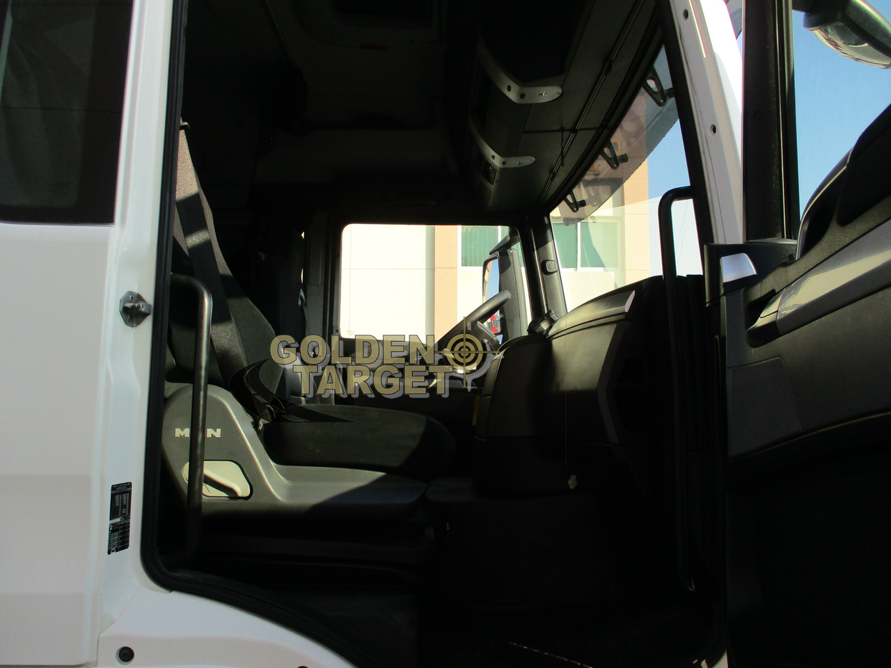 Φορτηγό με γερανό : φωτογραφία 14