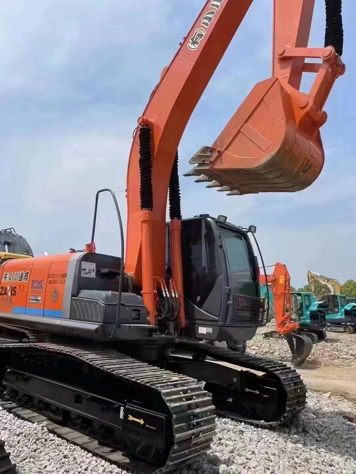 Ερπυστριοφόρος εκσκαφέας 90%new 20 ton Korea Original made HITACHI ZX200 used hydraulic crawler excavator in ready stock: φωτογραφία 3
