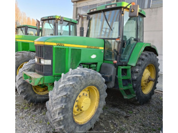 Τρακτέρ JOHN DEERE 7010 Series