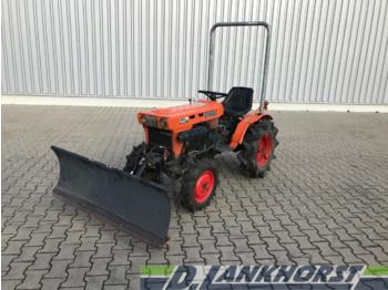 Γεωργικά τρακτέρ Kubota B 7001