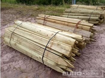 Δασικά μηχανήματα Bundle of Split Timber Posts (2 of): φωτογραφία 1
