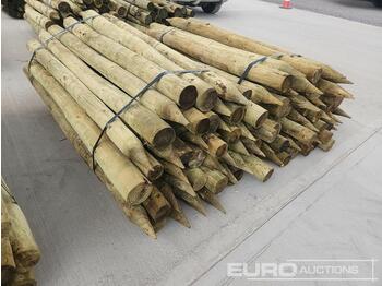 Μηχανηματα κτηνοτροφιασ Bundle of Timber Posts (2 of): φωτογραφία 1