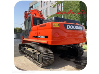 Ερπυστριοφόρος εκσκαφέας DOOSAN