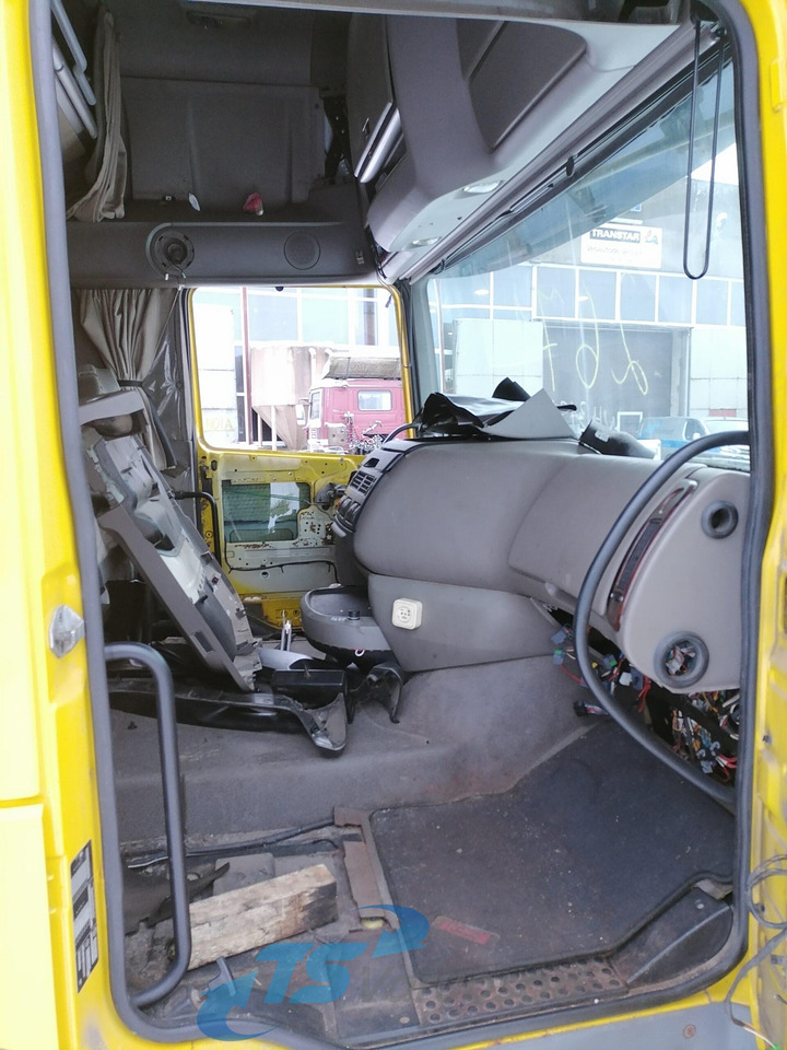 Καμπίνα και εσωτερικό για Φορτηγό DAF Cab XF105: φωτογραφία 23