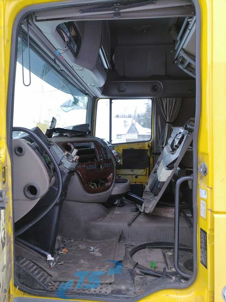 Καμπίνα και εσωτερικό για Φορτηγό DAF Cab XF105: φωτογραφία 21