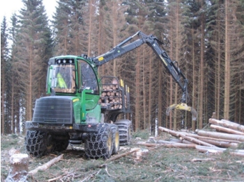 John Deere 1010 lastbærer - Συλλεκτική μηχανή - forest harvester