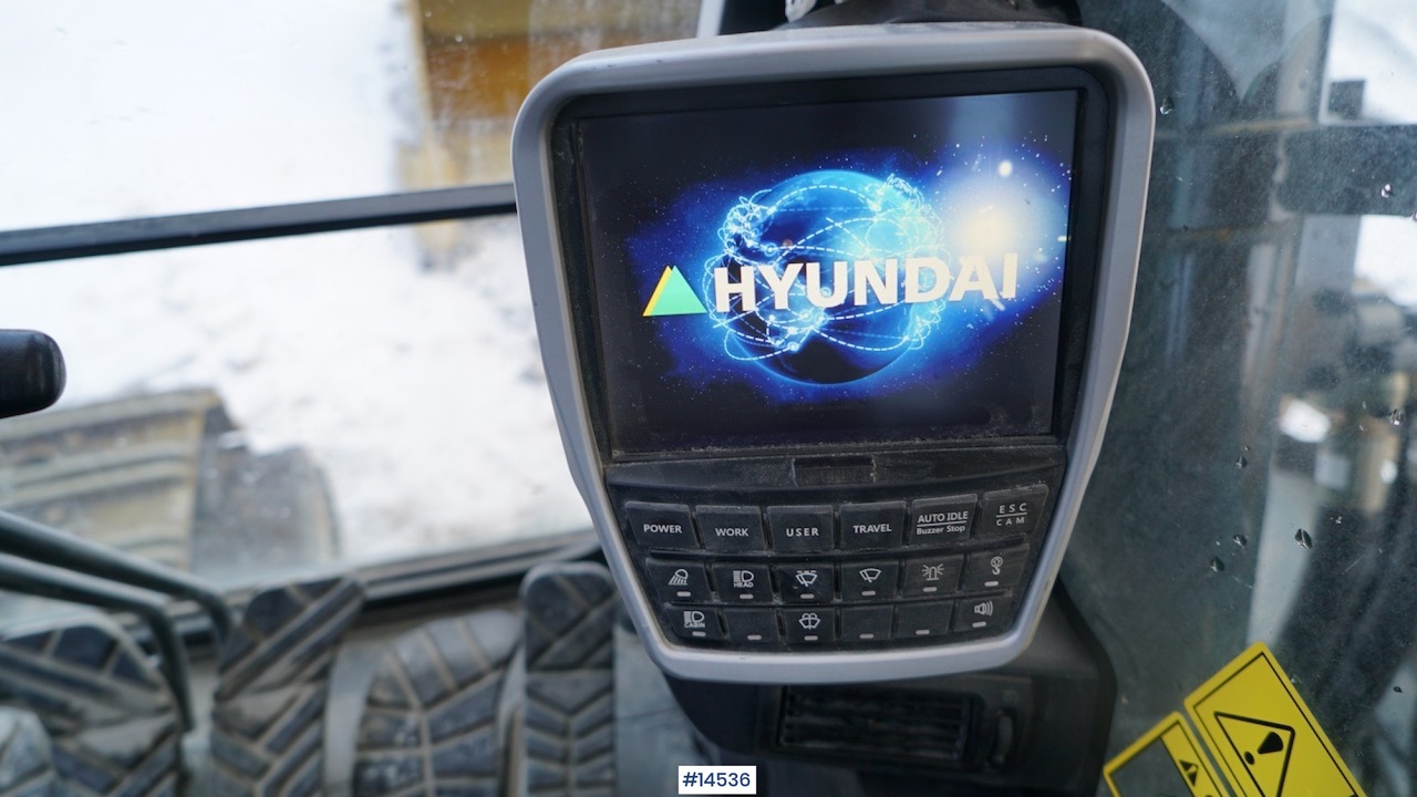 Εκσκαφέας Hyundai HX520L: φωτογραφία 32