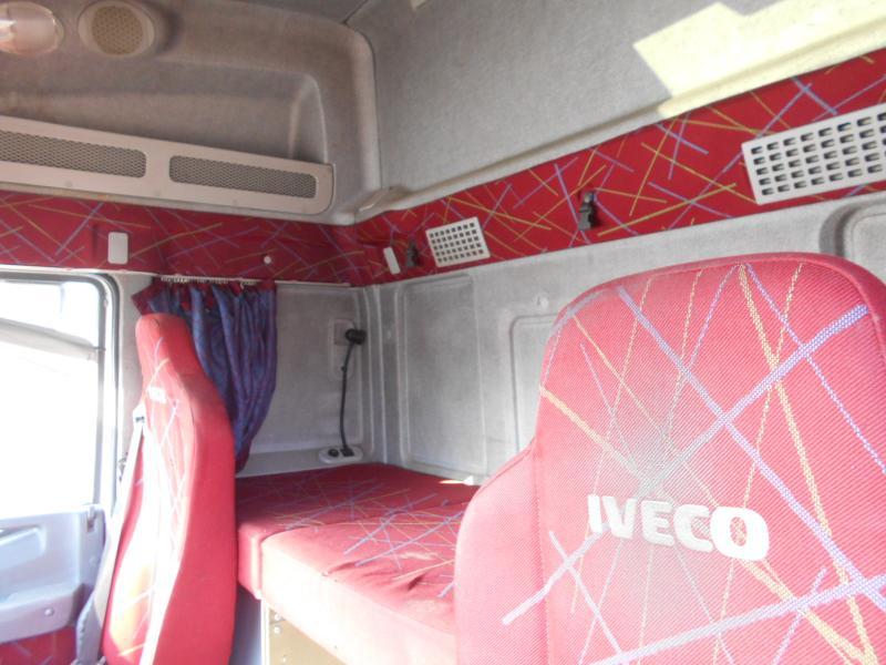 Φορτηγό μουσαμάς Iveco Stralis 310: φωτογραφία 9
