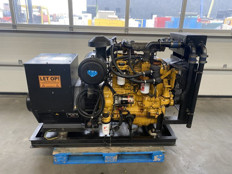 Βιομηχανική γεννήτρια John Deere 4045 HFU 79 Stamford 120 kVA generatorset: φωτογραφία 7
