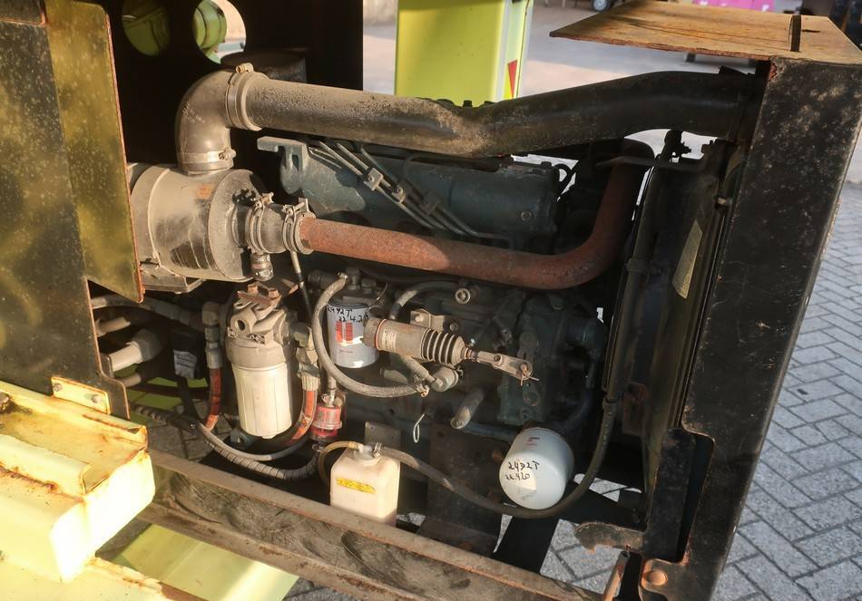 Ψαλιδωτό ανυψωτικό MEC 3392RT-T Diesel 4x4 Scissor Work LIft 1200cm: φωτογραφία 15