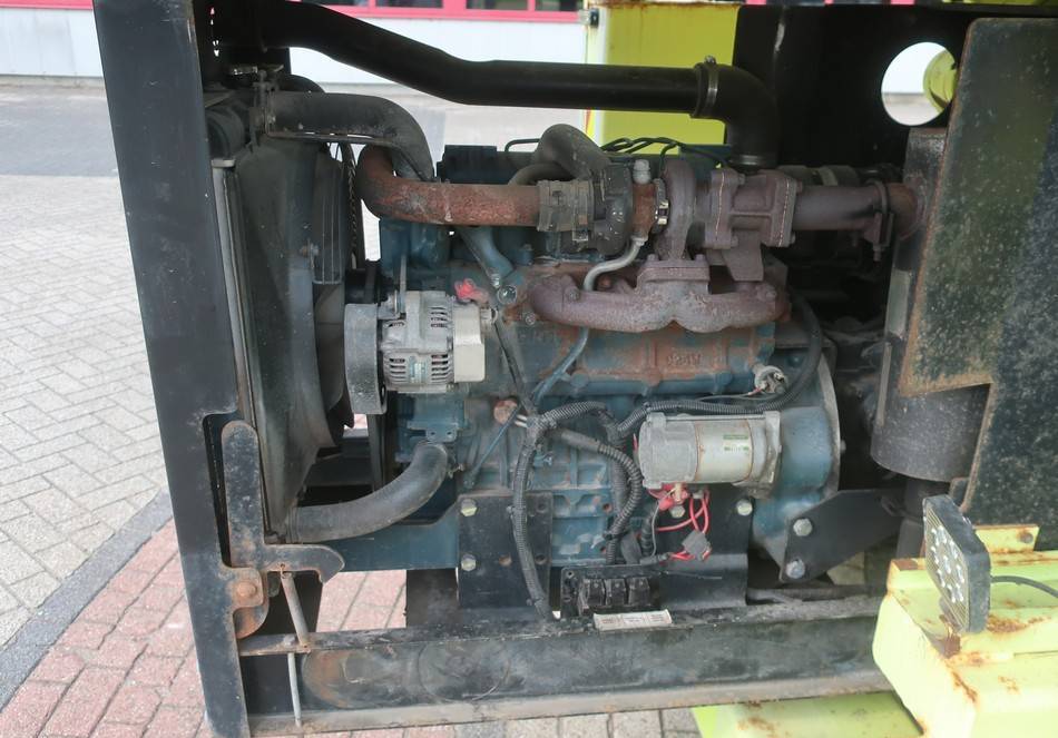Ψαλιδωτό ανυψωτικό MEC 3392RT-T Diesel 4x4 Scissor Work Lift 1200cm: φωτογραφία 16