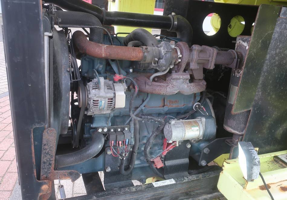 Ψαλιδωτό ανυψωτικό MEC 3392RT-T Diesel 4x4 Scissor Work Lift 1200cm: φωτογραφία 15