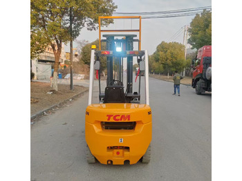 TCM FD 30 THREE FRAME STAGES - Πετρελαιοκίνητο περονοφόρο
