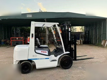 TCM FA30D - Περονοφόρο όχημα