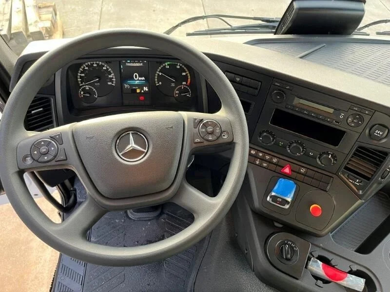 Νέα Φορτηγό σασί Mercedes-Benz Arocs 4040 A 6x6 Chassis Cabin (5 units): φωτογραφία 15