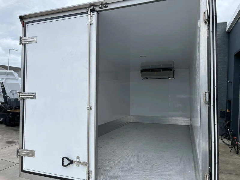 Νέα Φορτηγό ψυγείο Mercedes-Benz Atego 1725 4x4 Refrigerator Truck (6 units): φωτογραφία 10