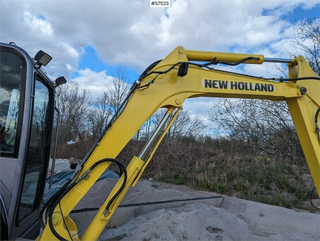 Μίσθωση New Holland E502C Excavator with tilt bracket and bucket SEE V New Holland E502C Excavator with tilt bracket and bucket SEE V: φωτογραφία 46