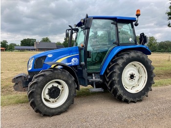 Τρακτέρ New Holland T5050: φωτογραφία 1