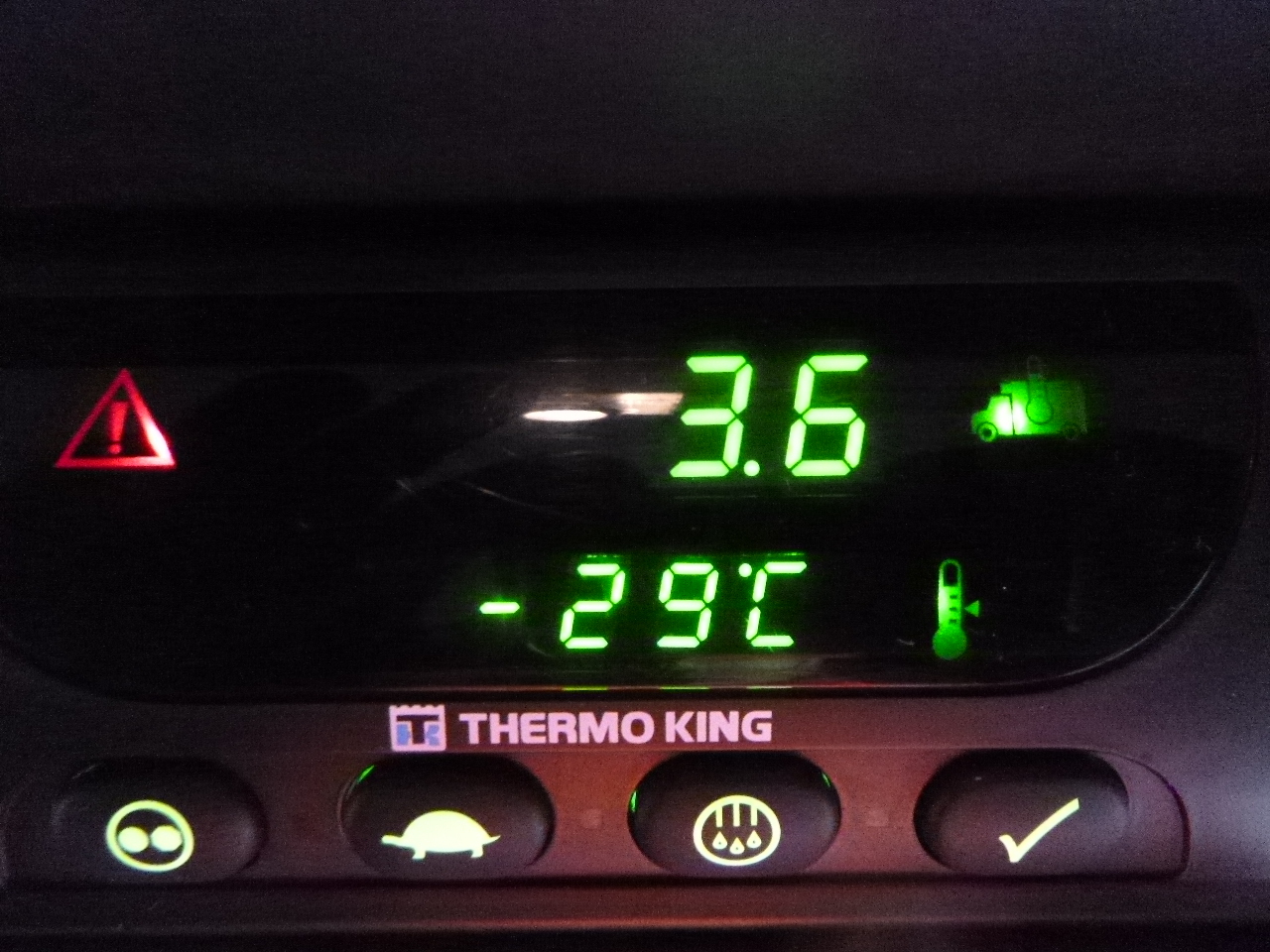 Φορτηγό ψυγείο Renault D18 Wide 4x2 RHD Thermoking T800 R frigo: φωτογραφία 24