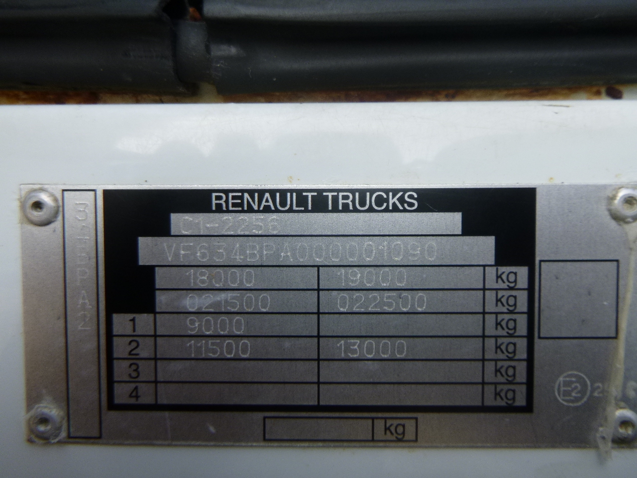 Φορτηγό σασί Renault Kerax 380 DXI 4x4 Euro 5 + Hydraulics: φωτογραφία 18