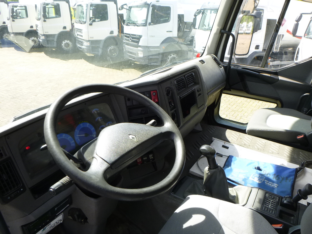 Φορτηγό βυτιοφόρο για τη μεταφορά LPG Renault Premium 270.19 4x2 gas tank 19.7 m3: φωτογραφία 18