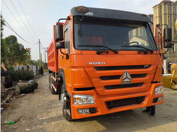 Φορτηγό ανατρεπόμενο για τη μεταφορά βαρέως εξοπλισμού SINOTRUK Howo Dump truck 371: φωτογραφία 1