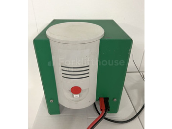 Hoppecke unknown Trak mini 24V30A 230v Year unknown  80A Rema battery connector - Ηλεκτρικό σύστημα