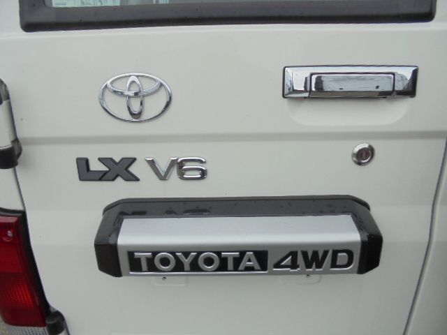 Νέα Αυτοκίνητο Toyota Land Cruiser NEW UNUSED LX V6: φωτογραφία 9