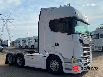 Τράκτορας SCANIA S 580