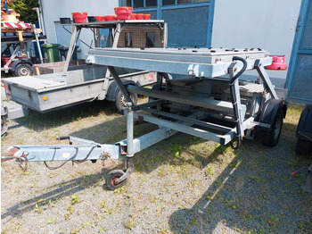  Trebbiner Horizont VWT E  VLT Verkehrsleittafel Leittafel Sicherungsanhänger Verkehrsleitanhänger Verkehrssicherungsanhänger Absperrtafel Sperrwand Nissen Verkehrssicherung Vorwarner Vorwarntafel - Τρέιλερ