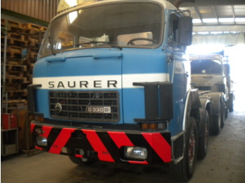 SAURER BERNA D4 KT-B - Φορτηγό μεταφοράς εμπορευματοκιβωτίων/ Κινητό αμάξωμα