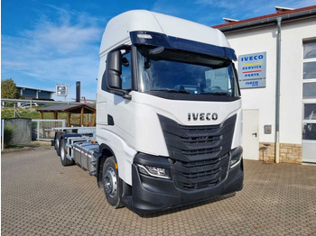 Φορτηγό μεταφοράς εμπορευματοκιβωτίων/ Κινητό αμάξωμα IVECO