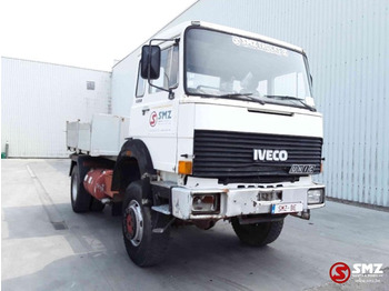 Φορτηγό με ανοιχτή καρότσα IVECO Magirus