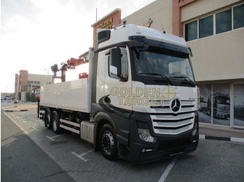 Φορτηγό με γερανό MERCEDES-BENZ Actros 2545