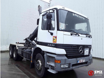 Φορτηγό μεταφοράς εμπορευματοκιβωτίων/ Κινητό αμάξωμα MERCEDES-BENZ Actros 3331