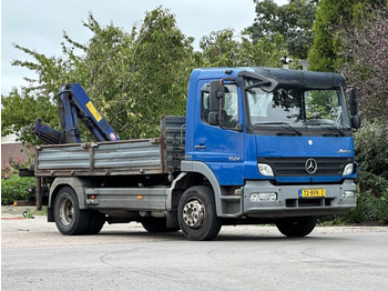 Φορτηγό με γερανό MERCEDES-BENZ Atego 1524