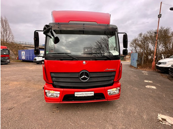 Φορτηγό μουσαμάς MERCEDES-BENZ Atego 823