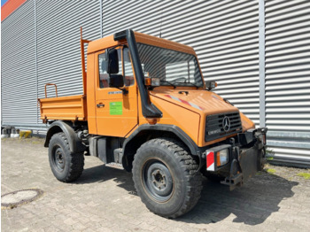 Φορτηγό ανατρεπόμενο UNIMOG U90