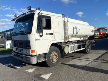 Φορτηγό βυτιοφόρο Volvo FL 7.260 FUEL TANK - 9.000 LITER - 3 COMPARTMENT: φωτογραφία 1