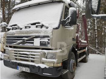 Φορτηγό καδοφόρος φορτωτής Volvo FM7: φωτογραφία 1