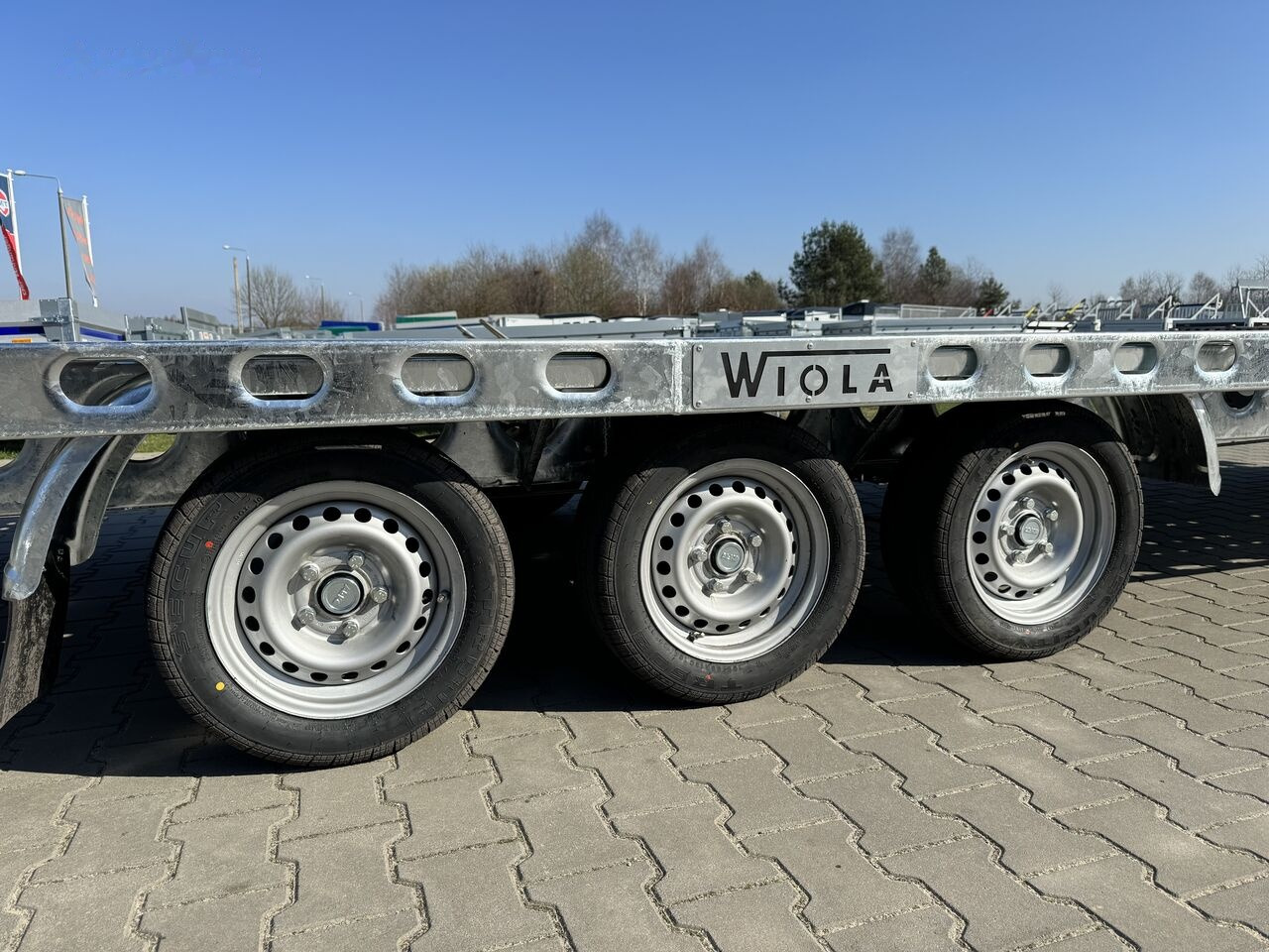 Νέα Ρυμούλκα αυτοκινητάμαξα Wiola L35G85 8.5m long trailer with 3 axles for transport of 2 cars: φωτογραφία 8