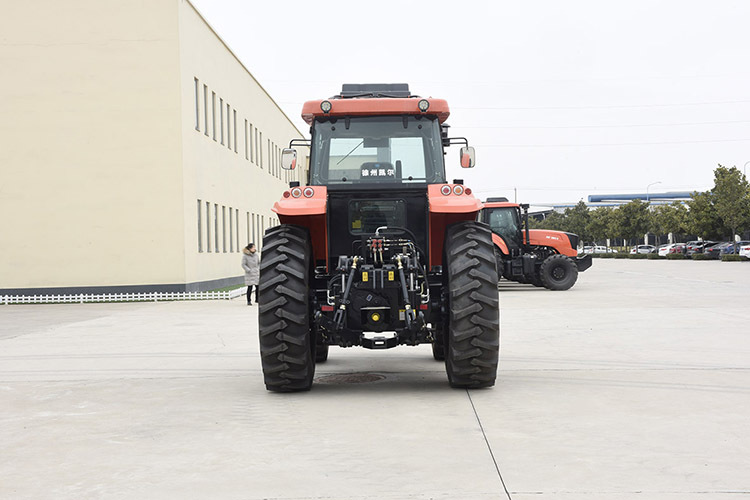 Νέα Τρακτέρ XCMG Factory KAT1204 Farm Tractor 4x4 Agriculture Machinery Tractors for Sale Price: φωτογραφία 4