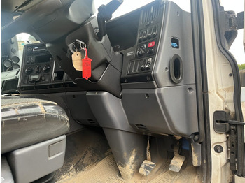 Scania P400 8X4 - Φορτηγό με ανοιχτή καρότσα: φωτογραφία 3