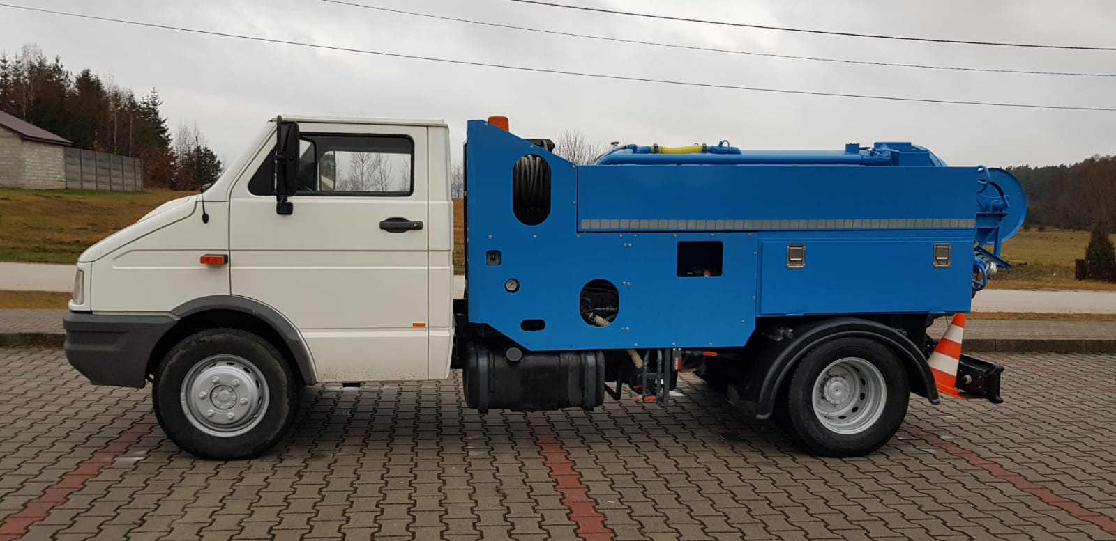 AUTO TECHNIK undefined: φωτογραφία 18