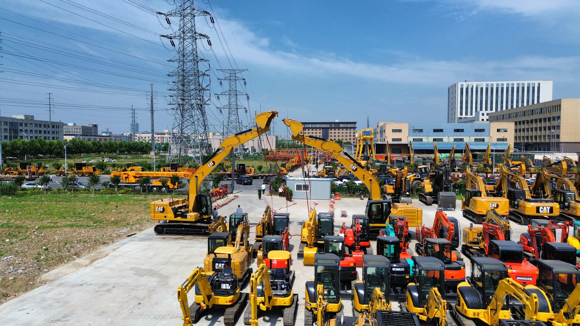 Toaks International Trading Company - Λεωφορεία - LPG, κιβώτιο ταχυτήτων: χειροκίνητο, κλιματισμός undefined: φωτογραφία 4