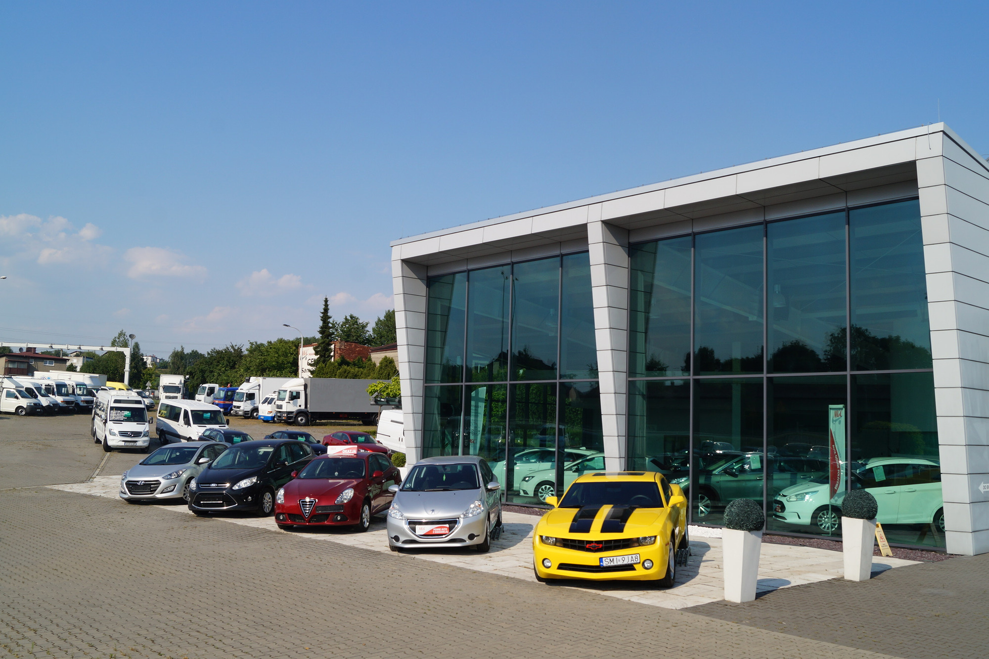 MGC CENTRUM SAMOCHODOW DOSTAWCZYCH - Κοινοτικών οχημάτων/ Ειδικών οχημάτων undefined: φωτογραφία 2