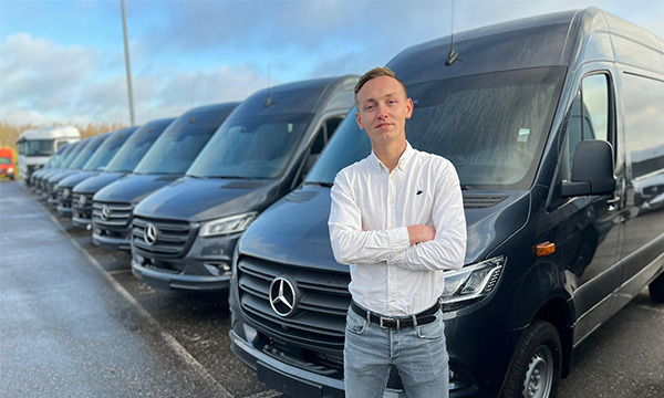 Busvan undefined: φωτογραφία 3