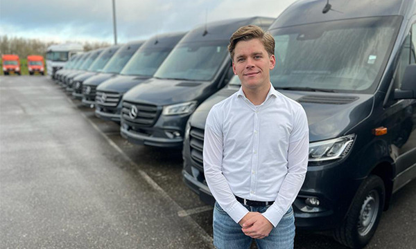 Busvan undefined: φωτογραφία 4