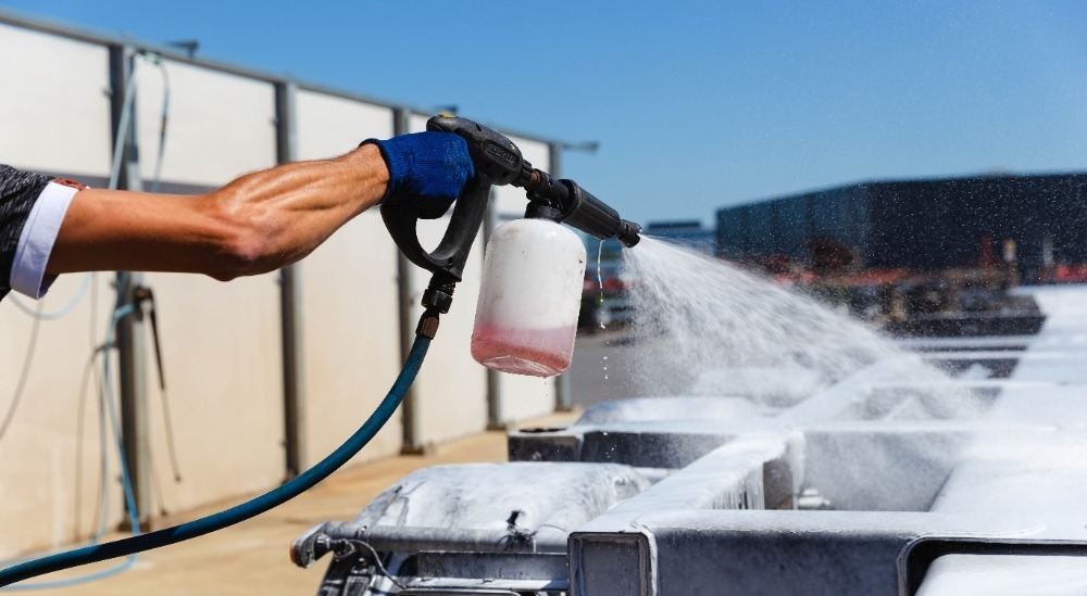 Louis Boon Trucks & Trailers BV - Οχήματα προς πώληση undefined: φωτογραφία 4