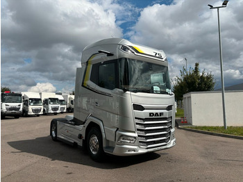 Τράκτορας DAF XG+ 480